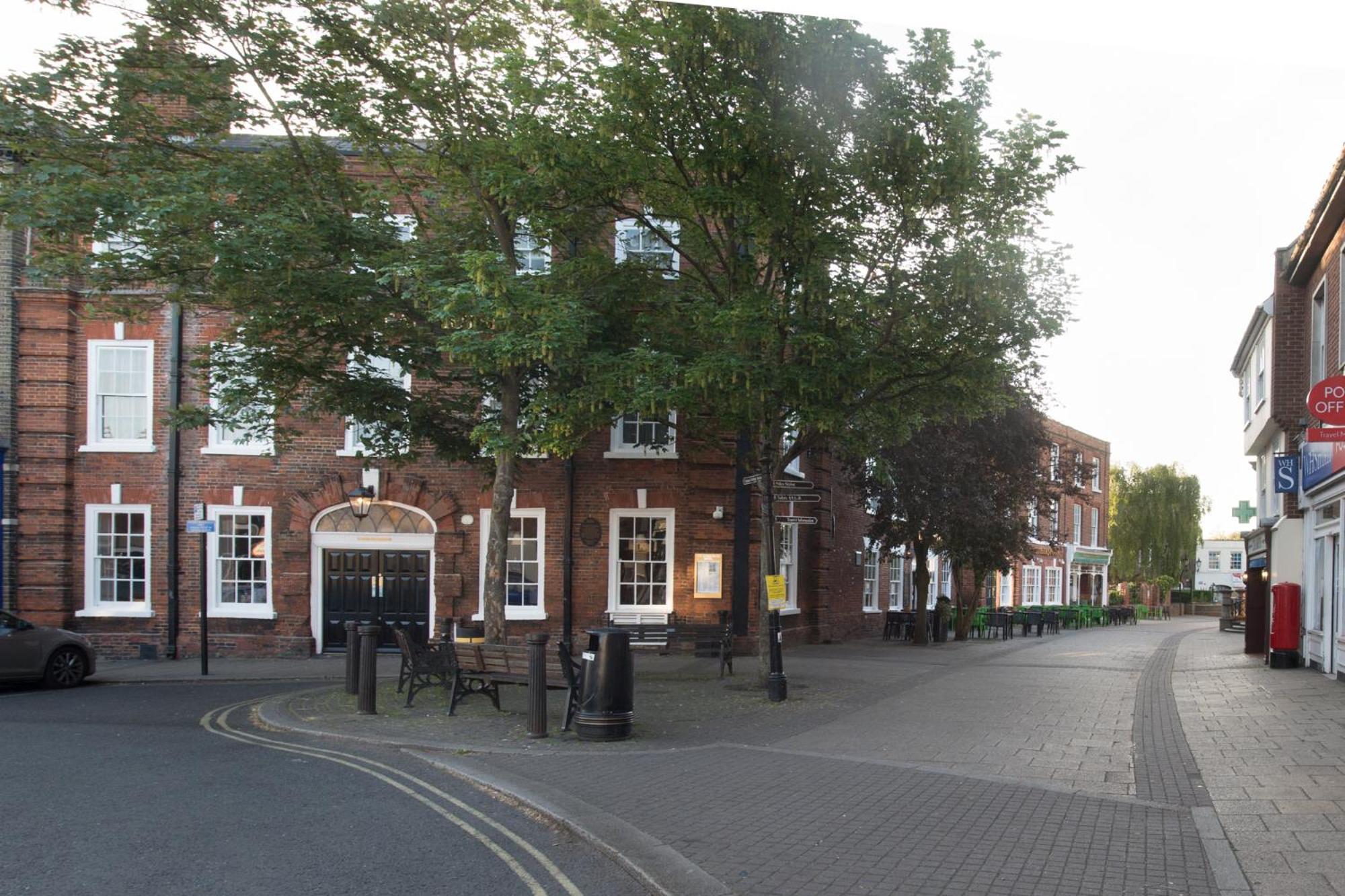 The King'S Head Hotel Wetherspoon Beccles Exterior foto